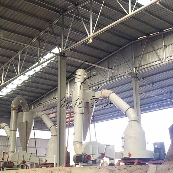 立式鈣粉磨現(xiàn)場